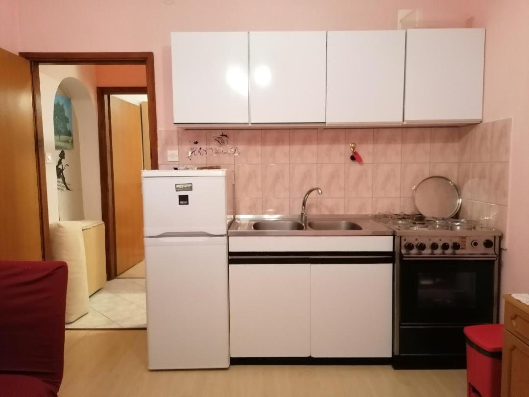 Apartmani Milisa L พรีมอชเตน ภายนอก รูปภาพ