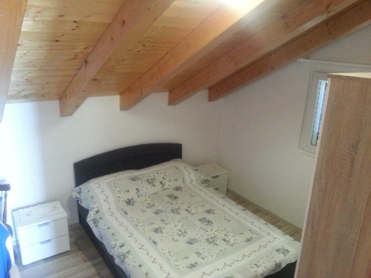 Apartmani Milisa L พรีมอชเตน ภายนอก รูปภาพ